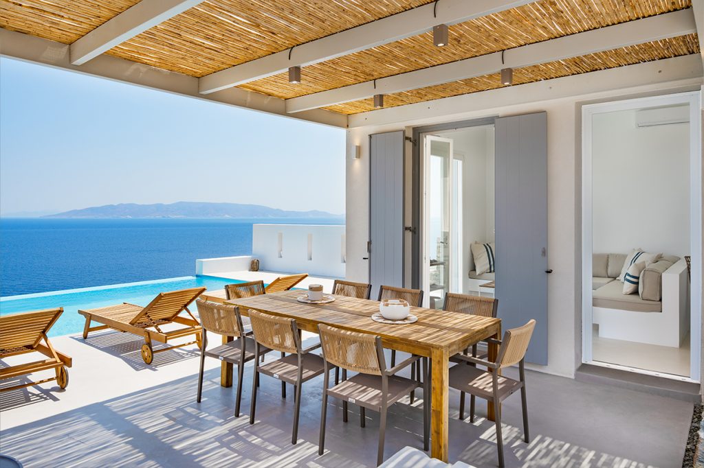 deep-blue_600x400px_rental-gallery_03